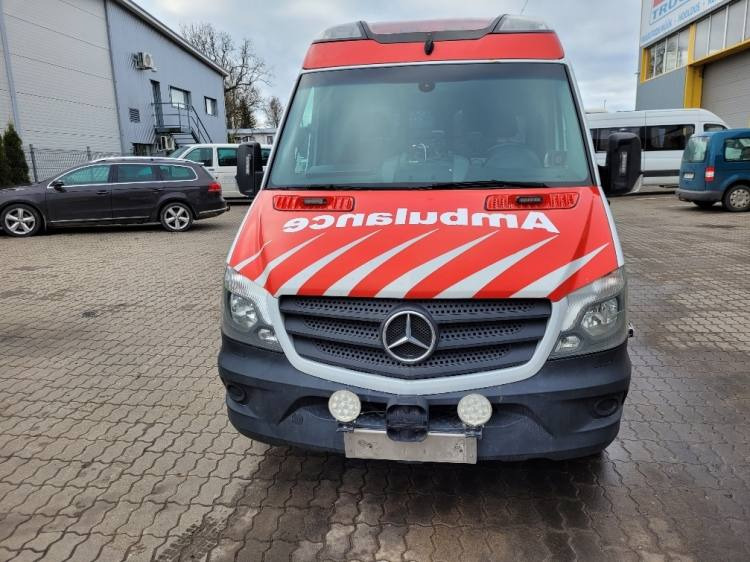 MERCEDES – BENZ SPRINTER 319 AMBULANCE (PROFILE) KLIMA, 6.2017, EURO 6 - Машина скорой помощи: фото 3 MERCEDES – BENZ SPRINTER 319 AMBULANCE (PROFILE) KLIMA, 6.2017, EURO 6 - Машина скорой помощи: фото 3