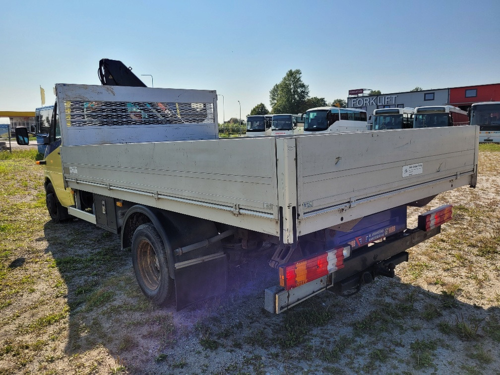 MERCEDES – BENZ SPRINTER 616CDI HIAB 027-2 Crane 10.2004 - Малотоннажный бортовой грузовик: фото 4 MERCEDES – BENZ SPRINTER 616CDI HIAB 027-2 Crane 10.2004 - Малотоннажный бортовой грузовик: фото 4