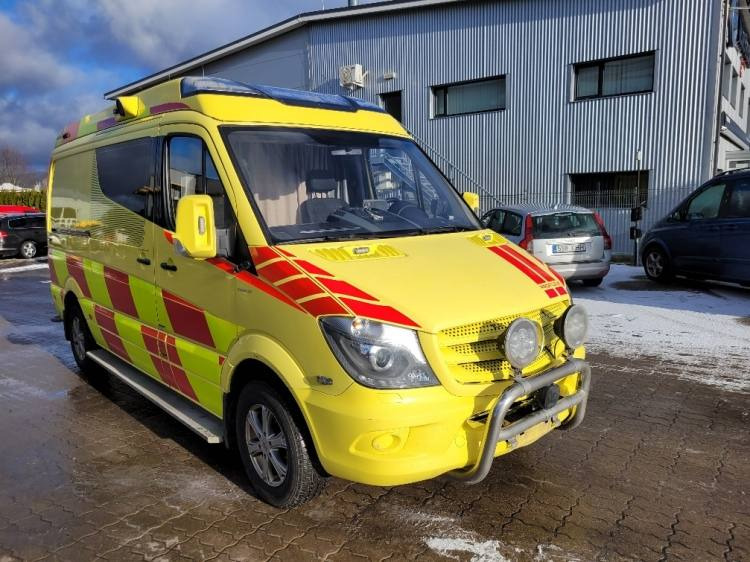 MERCEDES – BENZ SPRINTER AMBULANCE (PROFILE) KLIMA 2.2016 EURO 6 - Машина скорой помощи: фото 1 MERCEDES – BENZ SPRINTER AMBULANCE (PROFILE) KLIMA 2.2016 EURO 6 - Машина скорой помощи: фото 1
