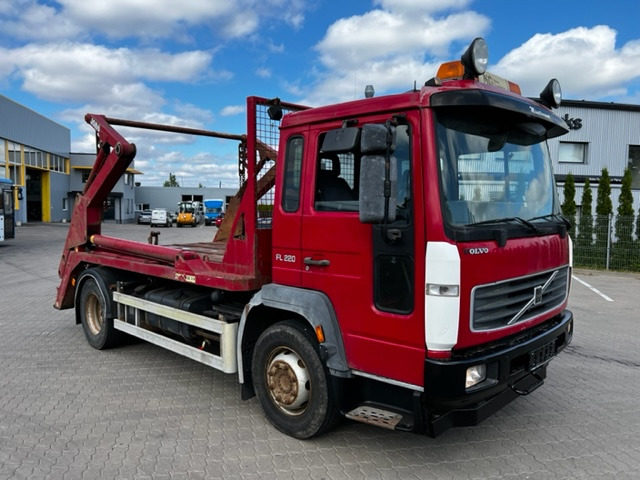 Портальный бункеровоз VOLVO FL6.220 4X2 JOAB HL8 CONTAINERLIFT 7.2006 EURO 3: фото 1