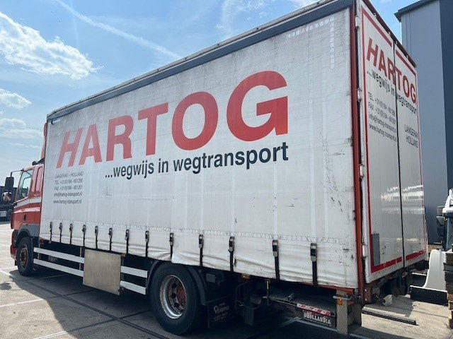 DAF CF 85.360 FA85.360 CF - Тентованный грузовик: фото 3 DAF CF 85.360 FA85.360 CF - Тентованный грузовик: фото 3