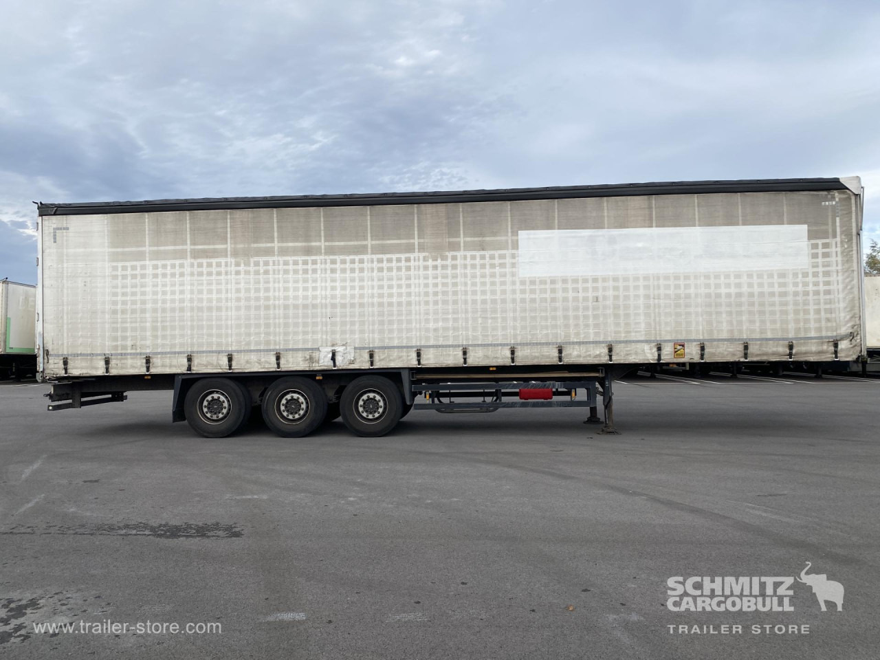 SCHMITZ Curtainsider Standard - Тентованный полуприцеп: фото 4 SCHMITZ Curtainsider Standard - Тентованный полуприцеп: фото 4