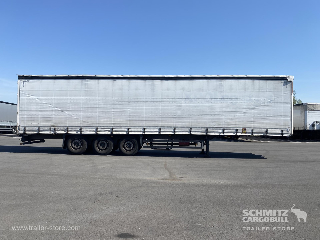 SCHMITZ Curtainsider Standard - Тентованный полуприцеп: фото 2 SCHMITZ Curtainsider Standard - Тентованный полуприцеп: фото 2