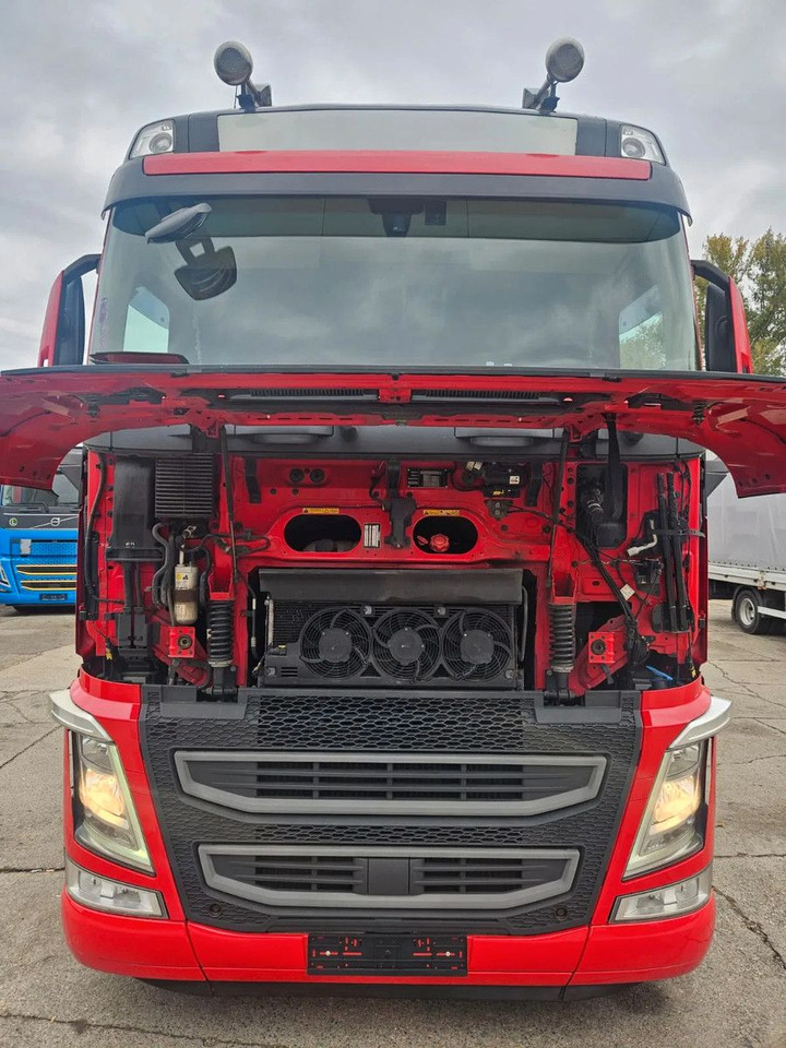 Volvo FH 500 I-Park, Full Spoiler, TV stand - Тягач: фото 5 Volvo FH 500 I-Park, Full Spoiler, TV stand - Тягач: фото 5