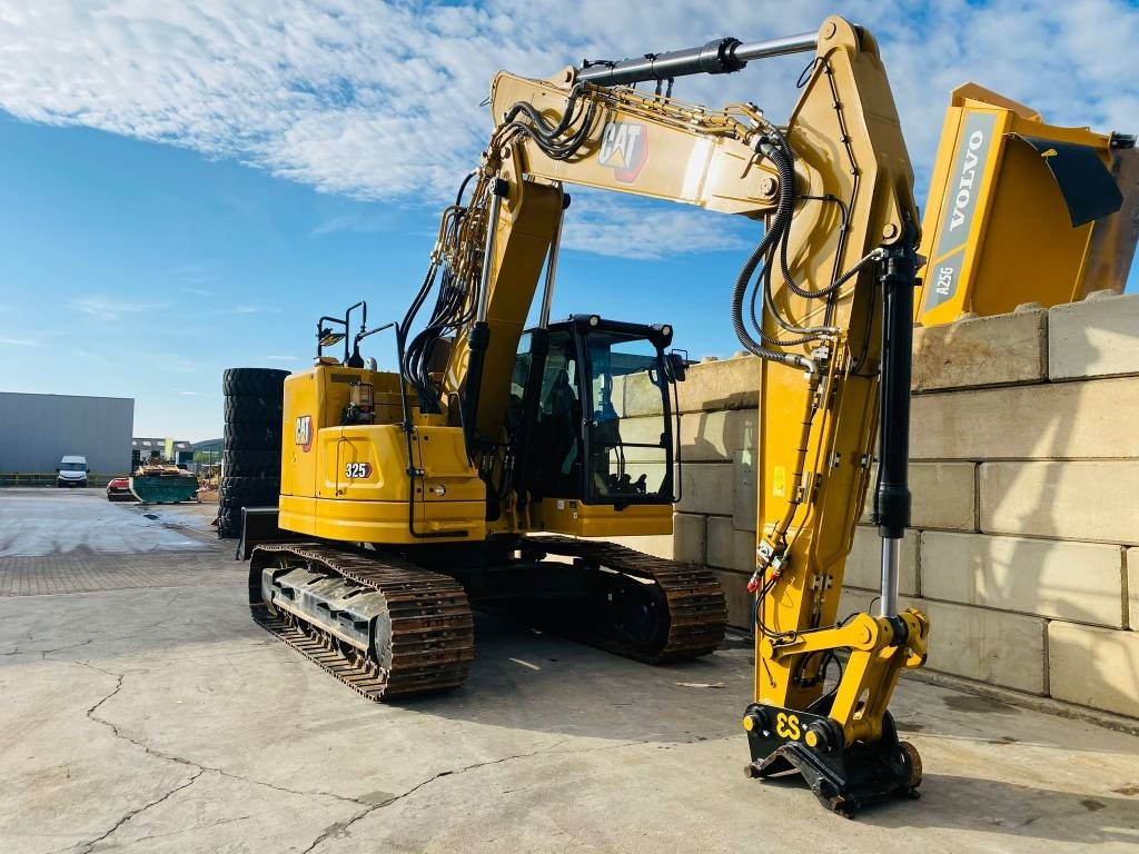 CAT 325 - Гусеничный экскаватор: фото 4 CAT 325 - Гусеничный экскаватор: фото 4