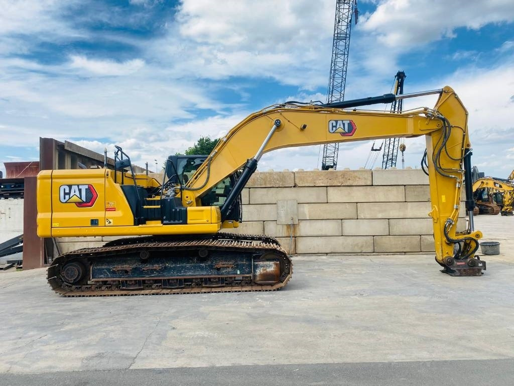 CAT 330 - Гусеничный экскаватор: фото 2 CAT 330 - Гусеничный экскаватор: фото 2