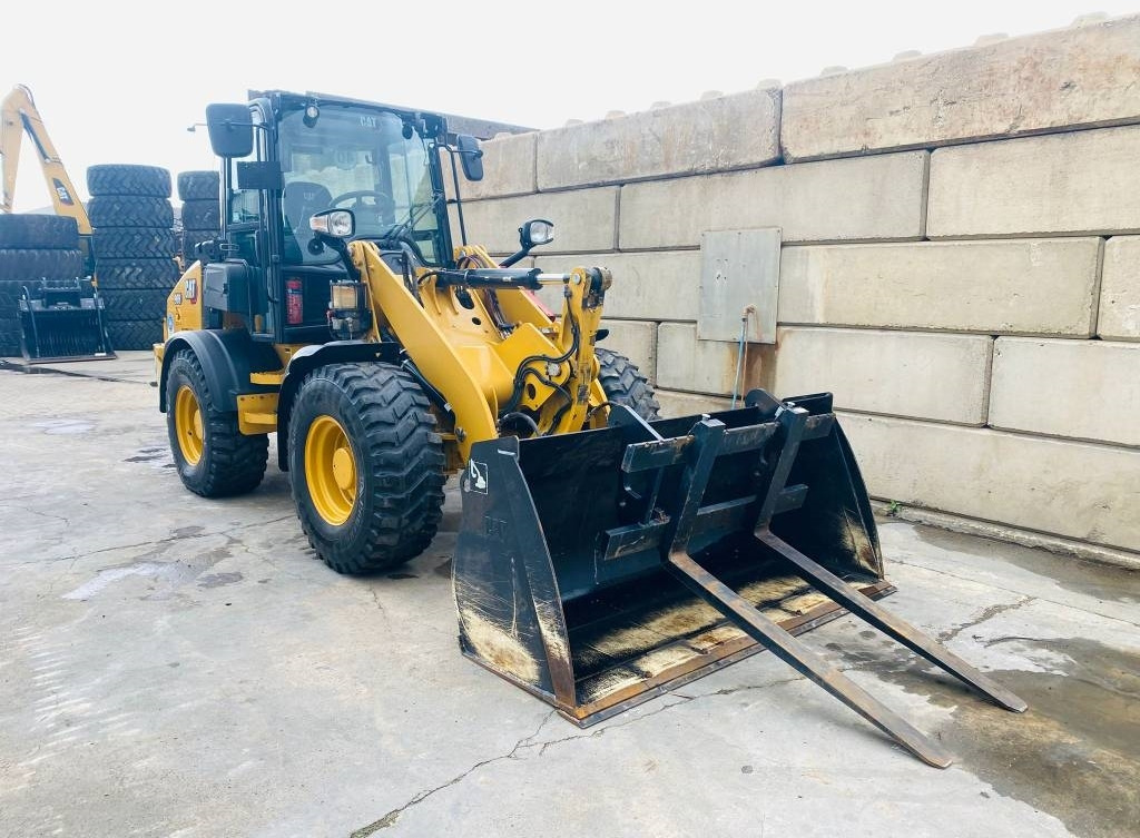 CAT 908-14a - Колёсный погрузчик: фото 4 CAT 908-14a - Колёсный погрузчик: фото 4