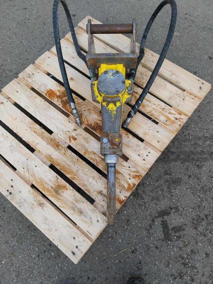 Epiroc SB 52 Atlas Copco Hydraulikhammer MS 01 Meißel Bagger - Гидромолот: фото 1 Epiroc SB 52 Atlas Copco Hydraulikhammer MS 01 Meißel Bagger - Гидромолот: фото 1