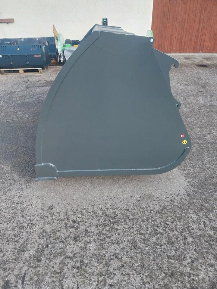 Schaufel XXL Volumen Schlepper Radlader Teleskoplader Fendt Cat - Ковш для погрузчика: фото 5 Schaufel XXL Volumen Schlepper Radlader Teleskoplader Fendt Cat - Ковш для погрузчика: фото 5