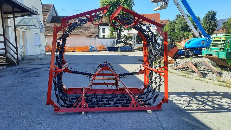 Wiesenegge 6 - 8m Wiesenstriegel Wiesenschleppe Schlepper - Луговая борона: фото 1 Wiesenegge 6 - 8m Wiesenstriegel Wiesenschleppe Schlepper - Луговая борона: фото 1