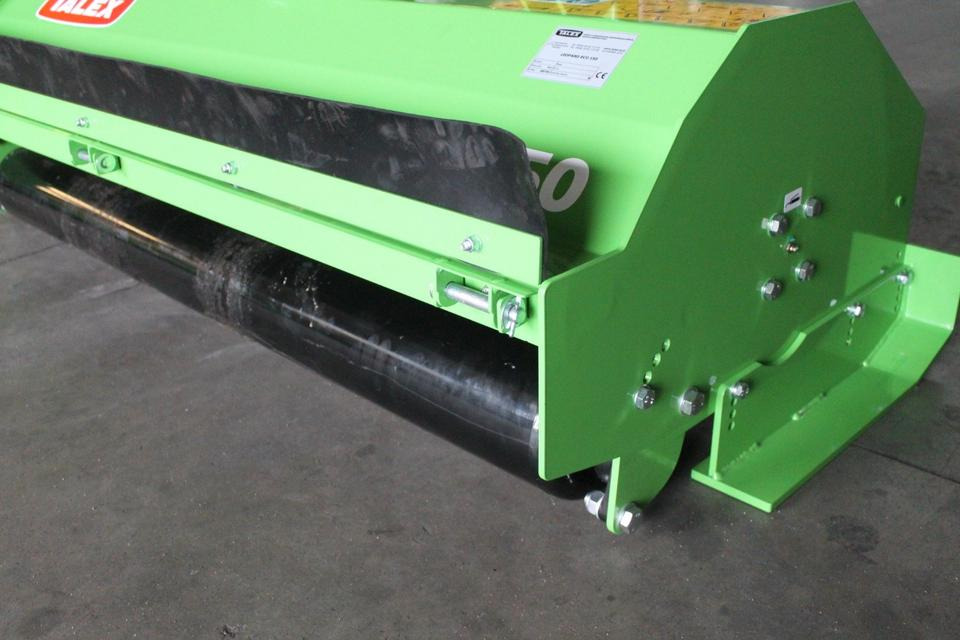 Neuer Mulcher, Schlegelmulcher Talex Eco 2m hydr. Seitenverschub - Косилка-измельчитель: фото 4 Neuer Mulcher, Schlegelmulcher Talex Eco 2m hydr. Seitenverschub - Косилка-измельчитель: фото 4