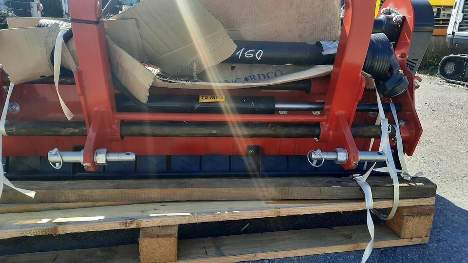 Neuer Schlegelmulcher Talex 1,5m hydr. Seitenverschub Mulcher - Косилка-измельчитель: фото 5 Neuer Schlegelmulcher Talex 1,5m hydr. Seitenverschub Mulcher - Косилка-измельчитель: фото 5