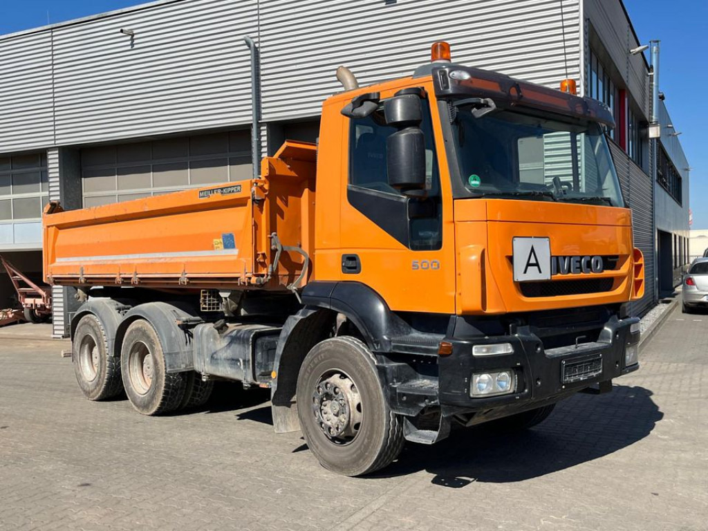 IVECO-MAGIRUS TRACKER AD260T50 6x4 3-Achs Kipper Schalter, Blatt - Самосвал: фото 5 IVECO-MAGIRUS TRACKER AD260T50 6x4 3-Achs Kipper Schalter, Blatt - Самосвал: фото 5