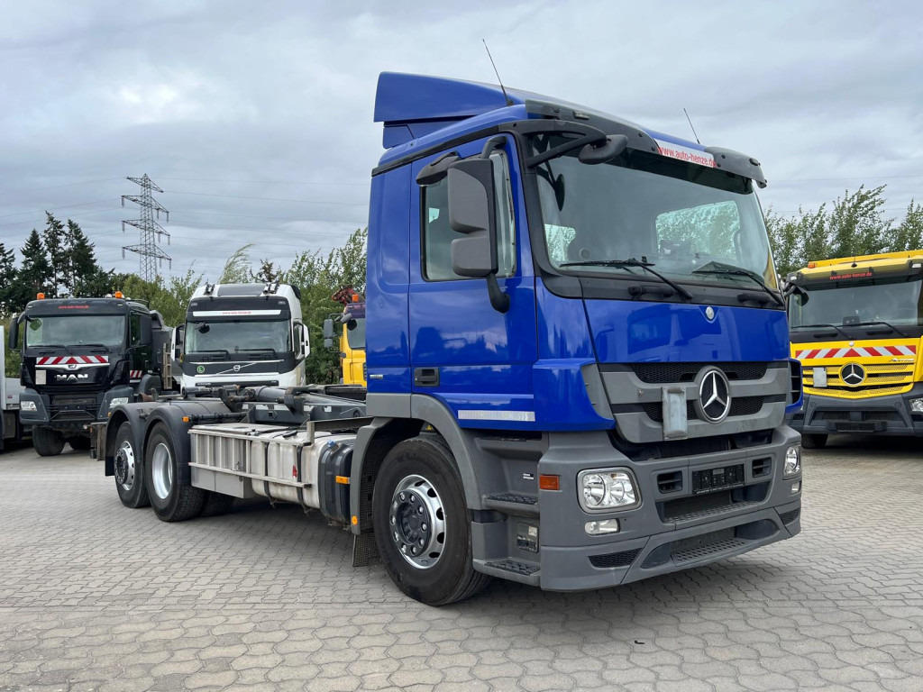 MERCEDES-BENZ Actros 2541 L6x2 Abrollkipper Meiller Schub+Knick - Крюковой мультилифт: фото 5 MERCEDES-BENZ Actros 2541 L6x2 Abrollkipper Meiller Schub+Knick - Крюковой мультилифт: фото 5