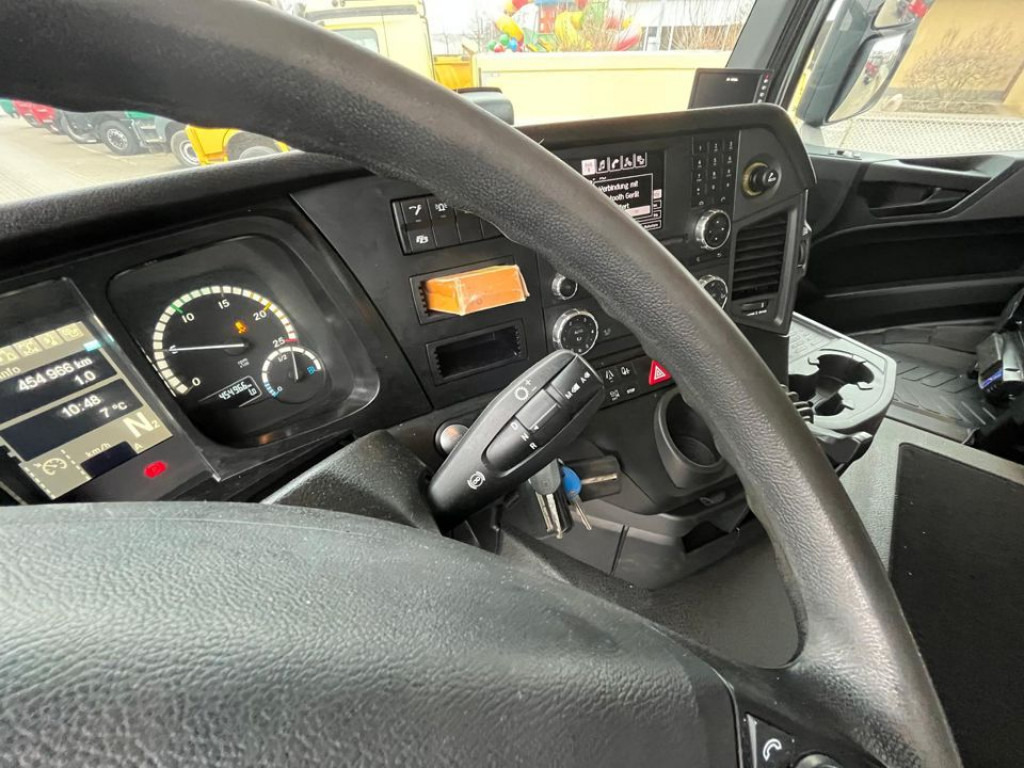 Самосвал, Автоманипулятор MERCEDES-BENZ Arocs 1845 4x4 HAD 2-Achs Allradkipper Heckkran Funk: фото 15