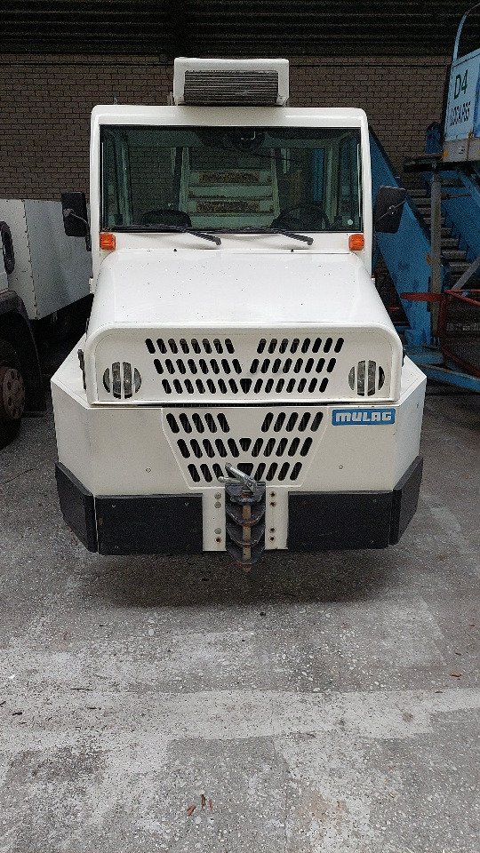 Mulag Comet 4 Baggage Tractor - Багажный тягач: фото 1 Mulag Comet 4 Baggage Tractor - Багажный тягач: фото 1