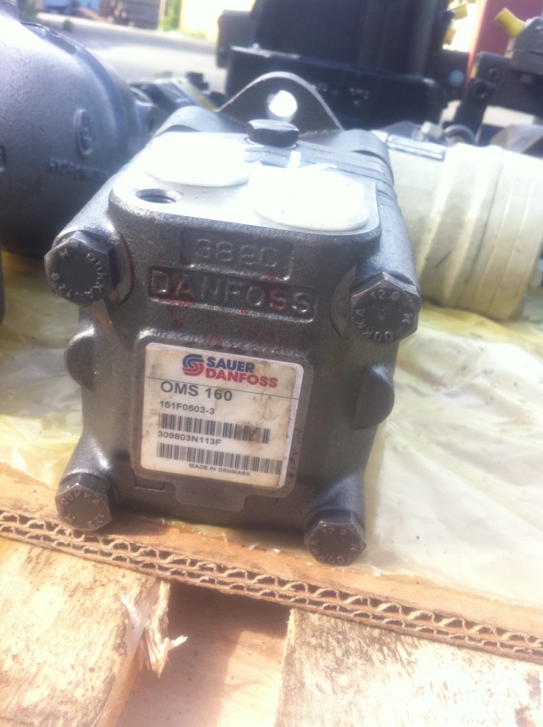 DANFOSS OMS160 151F0503-3309803N113F - Гидравлический мотор для Строительной техники: фото 2 DANFOSS OMS160 151F0503-3309803N113F - Гидравлический мотор для Строительной техники: фото 2