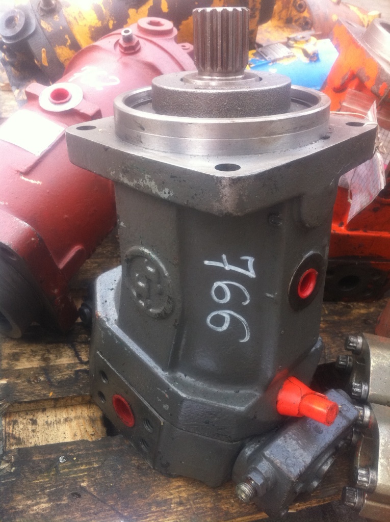 HYDROMATIK A6VM80DA/60W-0281-PZB020B 225.22.42.31 420582 - Гидравлический мотор для Строительной техники: фото 1 HYDROMATIK A6VM80DA/60W-0281-PZB020B 225.22.42.31 420582 - Гидравлический мотор для Строительной техники: фото 1