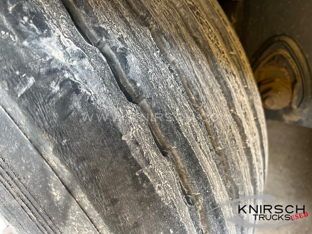 KRONE Tiefkühlauflieger, Doppelstock, Carrier - Полуприцеп-рефрижератор: фото 3 KRONE Tiefkühlauflieger, Doppelstock, Carrier - Полуприцеп-рефрижератор: фото 3