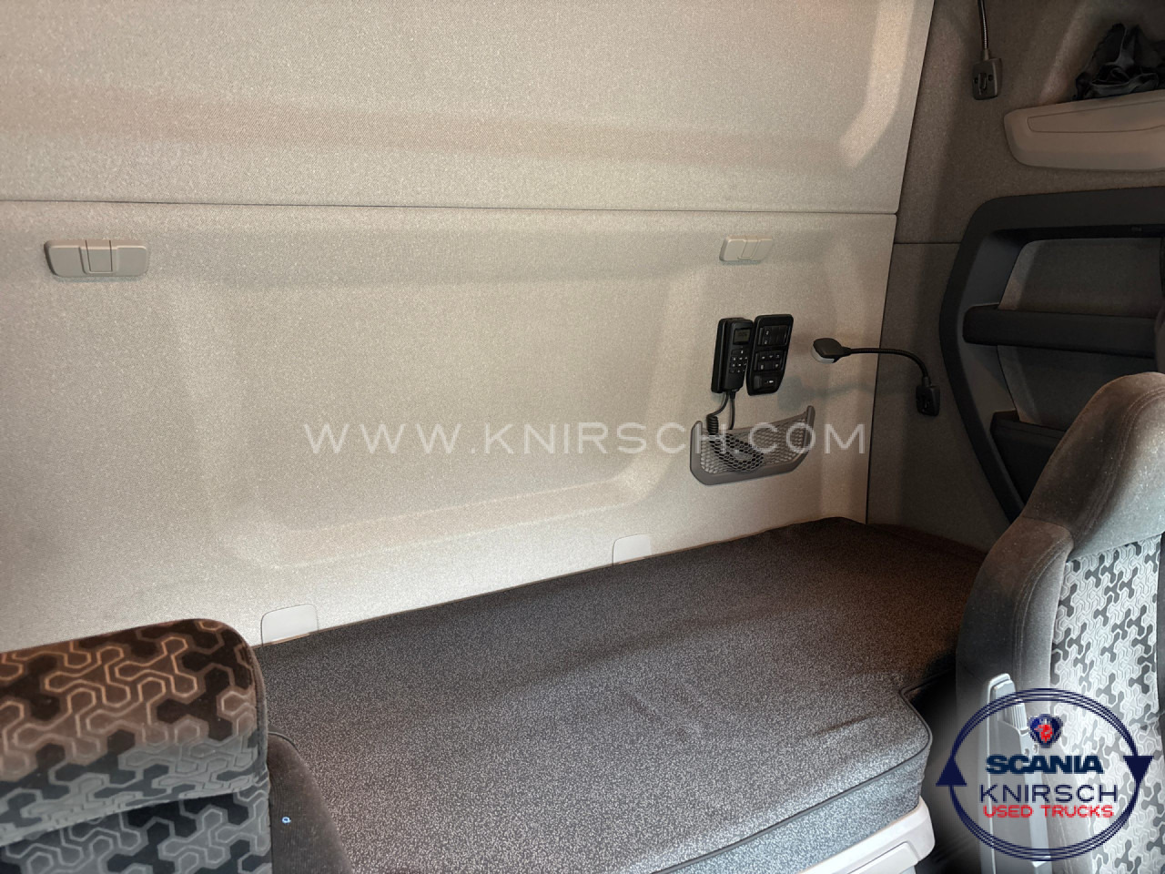 SCANIA R460A4x2NA /Standklima /Full Service / Smart 2 - Тягач: фото 3 SCANIA R460A4x2NA /Standklima /Full Service / Smart 2 - Тягач: фото 3