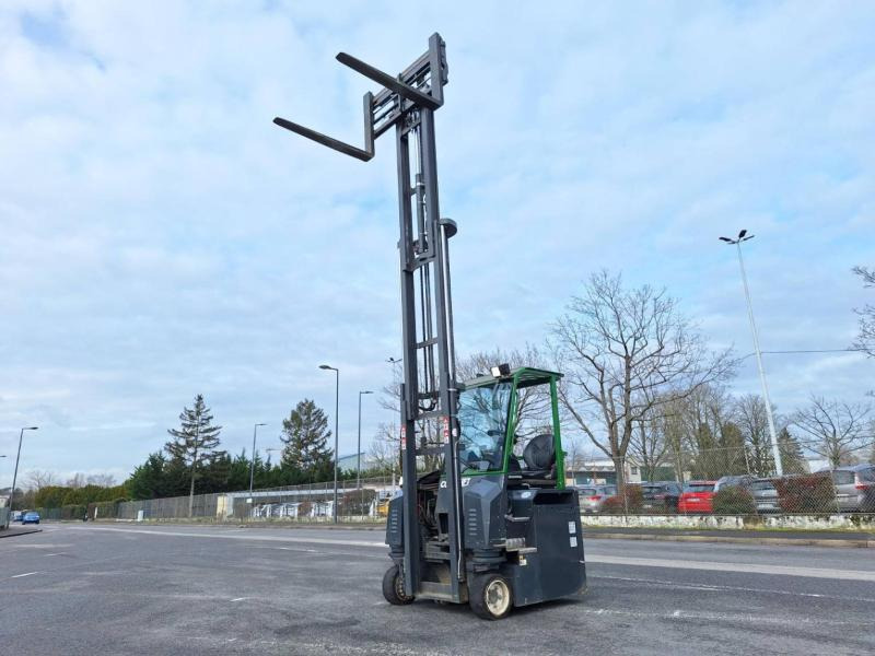 Combilift CBE2500 - Четырехсторонний погрузчик: фото 3 Combilift CBE2500 - Четырехсторонний погрузчик: фото 3
