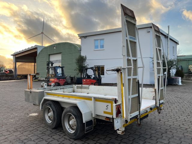 Blomenröhr 552/6900 Tieflader, Rampen, 6,9 to. zGG, TÜV neu - Низкорамный прицеп: фото 3 Blomenröhr 552/6900 Tieflader, Rampen, 6,9 to. zGG, TÜV neu - Низкорамный прицеп: фото 3