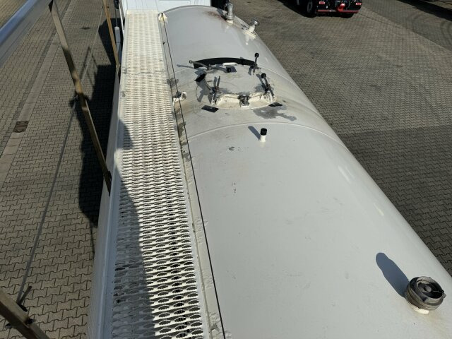 Feldbinder O.ME.P.S Silo Auflieger 27 m³ - Asche, Gülle - Полуприцеп цистерна для сыпучих грузов: фото 5 Feldbinder O.ME.P.S Silo Auflieger 27 m³ - Asche, Gülle - Полуприцеп цистерна для сыпучих грузов: фото 5