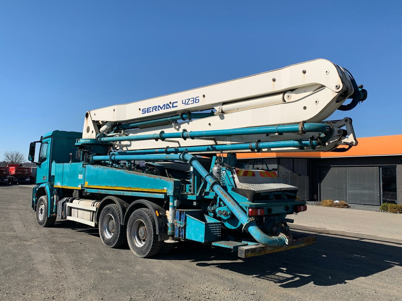 Mercedes-Benz AROCS 2636 6x4 Euro 6 Betonpumpe SERMAC 4Z36 - Автобетононасос: фото 3 Mercedes-Benz AROCS 2636 6x4 Euro 6 Betonpumpe SERMAC 4Z36 - Автобетононасос: фото 3