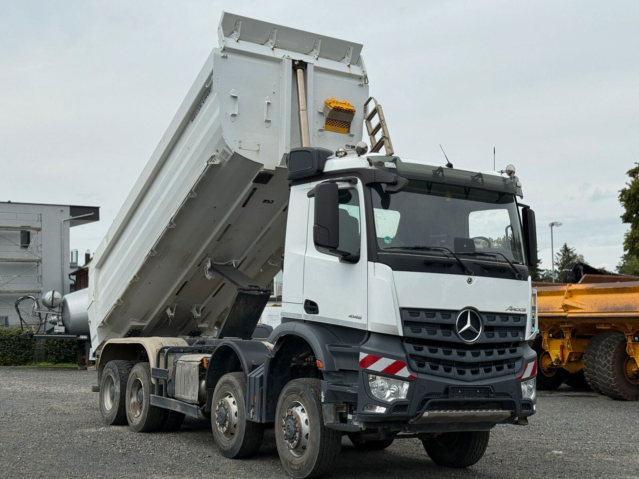 Mercedes-Benz AROCS 4145 8x8 Meiller Muldenkipper - Самосвал: фото 2 Mercedes-Benz AROCS 4145 8x8 Meiller Muldenkipper - Самосвал: фото 2