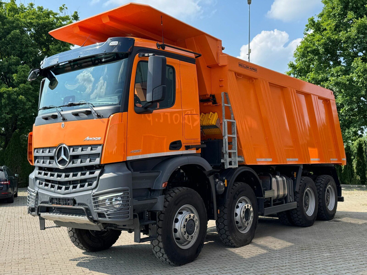 Mercedes-Benz AROCS 4851 8x6 Euro 6 Gesteinkipper MEILLER 25m³ - Самосвал: фото 2 Mercedes-Benz AROCS 4851 8x6 Euro 6 Gesteinkipper MEILLER 25m³ - Самосвал: фото 2