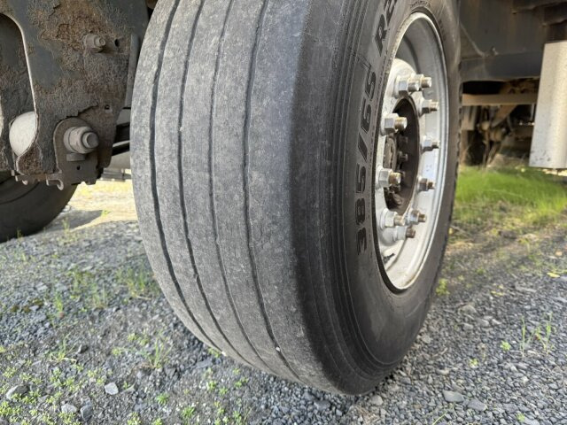 Schmitz Cargobull Gotha AFG 18 BS Baustoffanhänger 2 Achse - Прицеп бортовой/ Платформа: фото 4 Schmitz Cargobull Gotha AFG 18 BS Baustoffanhänger 2 Achse - Прицеп бортовой/ Платформа: фото 4