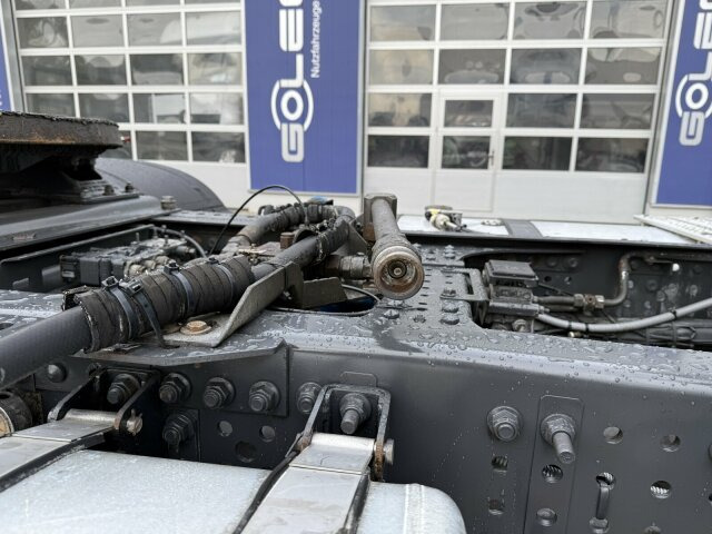 Mercedes-Benz MB Actros 1845 LS Sattelzugmaschine 4x2 - Тягач: фото 2 Mercedes-Benz MB Actros 1845 LS Sattelzugmaschine 4x2 - Тягач: фото 2