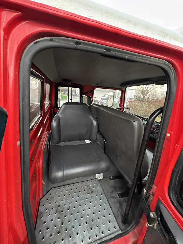 Пожарная машина RENAULT M180: фото 12