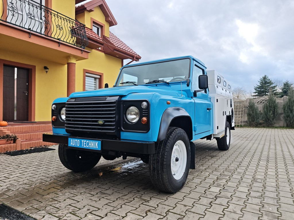 Land Rover Defender VAACUM truck canalisation cleaner 4x4 - Ассенизатор: фото 2 Land Rover Defender VAACUM truck canalisation cleaner 4x4 - Ассенизатор: фото 2