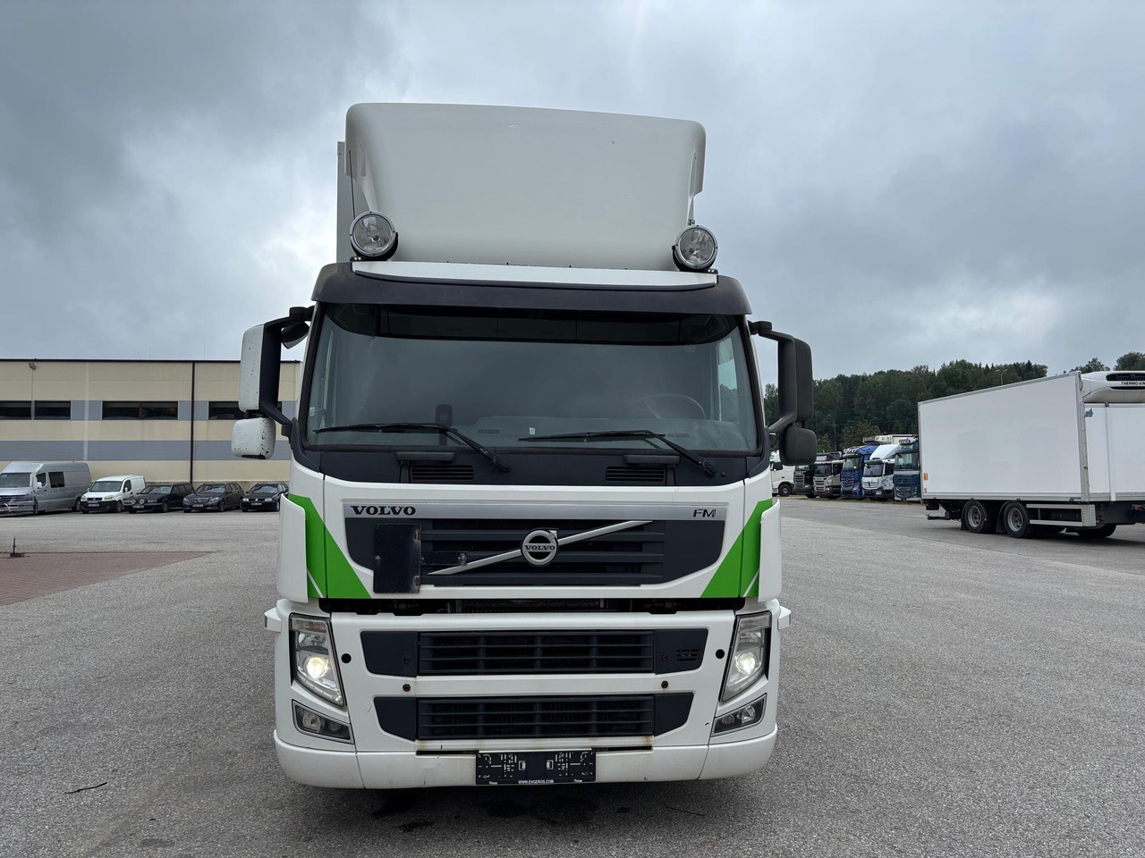 VOLVO FM460 - Грузовик: фото 2 VOLVO FM460 - Грузовик: фото 2