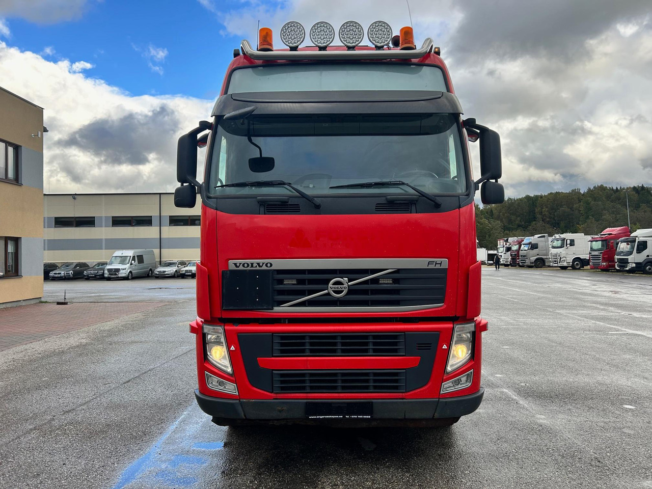 VOLVO FH460 - Грузовик-шасси: фото 2 VOLVO FH460 - Грузовик-шасси: фото 2