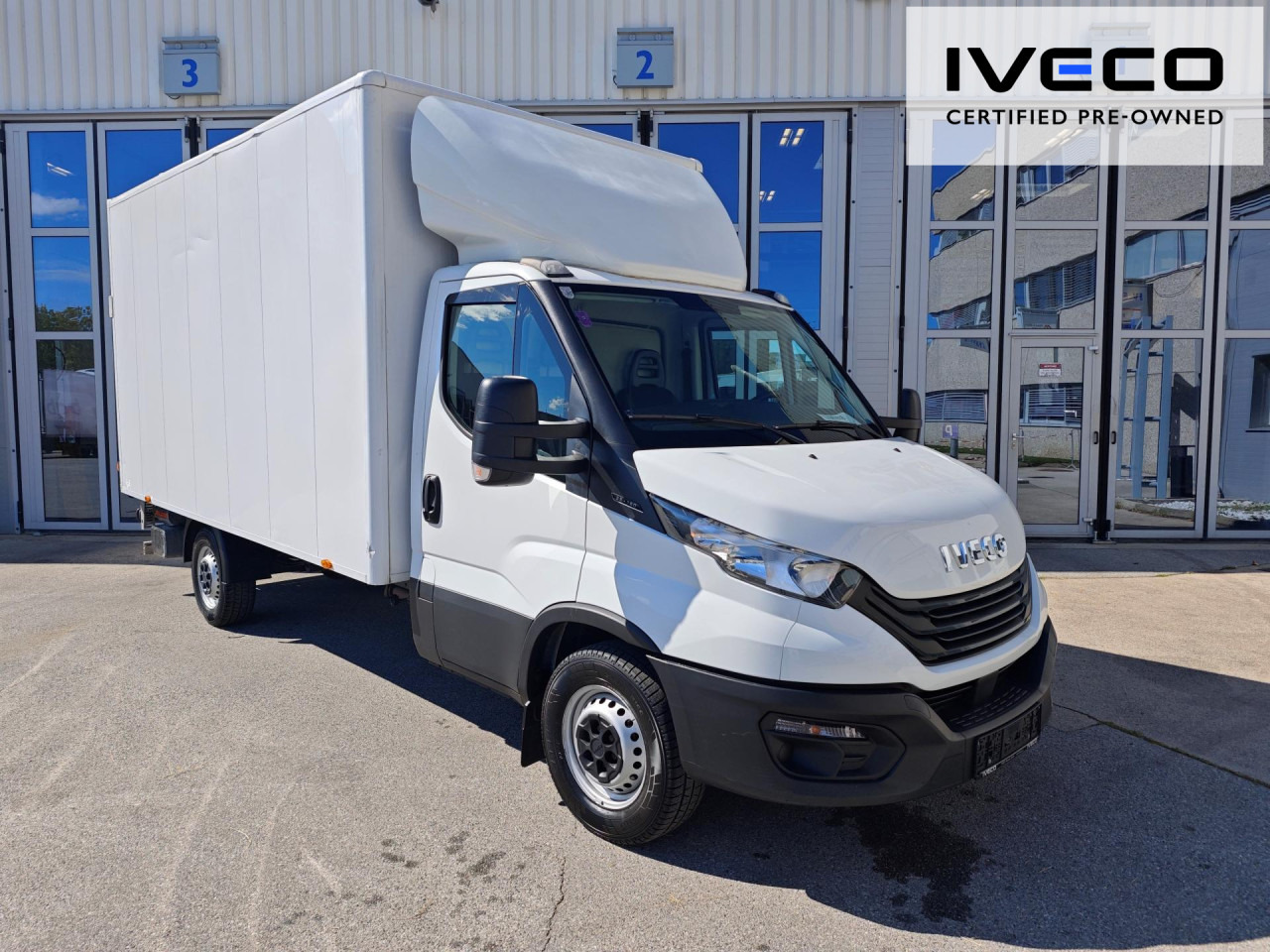 IVECO Koffr-LBW - Фургон с закрытым кузовом: фото 5 IVECO Koffr-LBW - Фургон с закрытым кузовом: фото 5