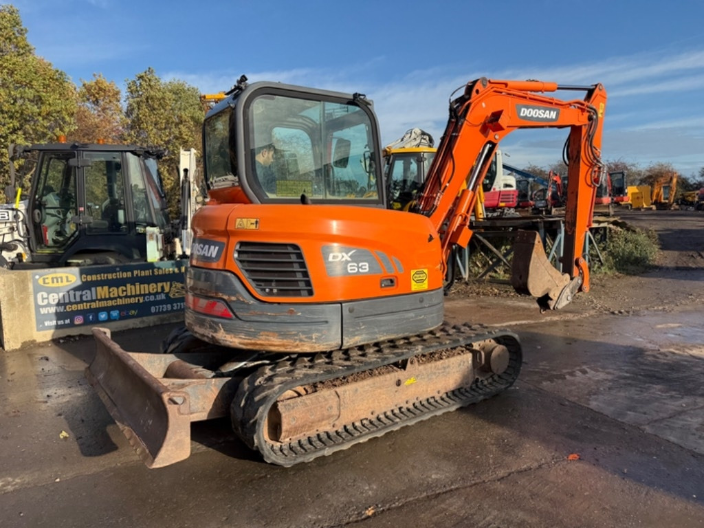 Doosan DX 63-3 - Мини-экскаватор: фото 3 Doosan DX 63-3 - Мини-экскаватор: фото 3