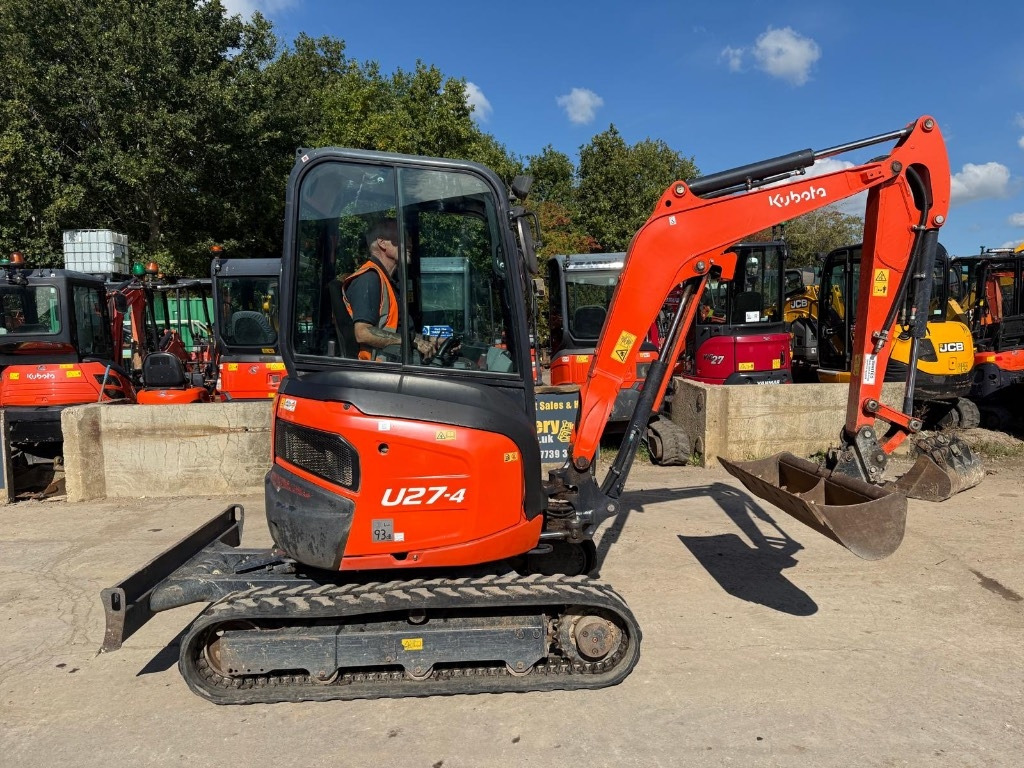 Kubota U 27-4 - Мини-экскаватор: фото 1 Kubota U 27-4 - Мини-экскаватор: фото 1