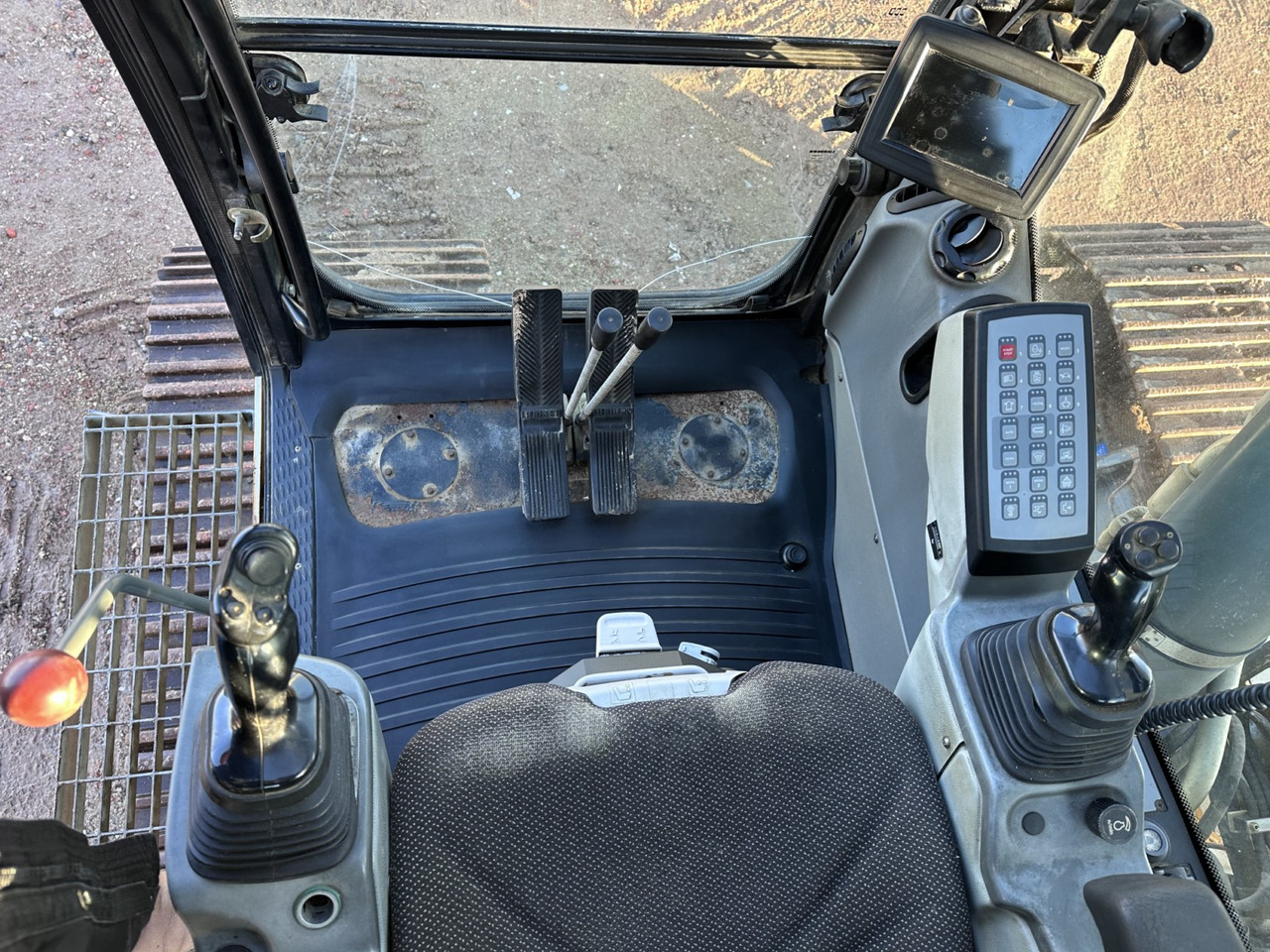 LIEBHERR R 924 LC Top Zustand !!! Kein 914- 916- 920- 926 - Гусеничный экскаватор: фото 5 LIEBHERR R 924 LC Top Zustand !!! Kein 914- 916- 920- 926 - Гусеничный экскаватор: фото 5