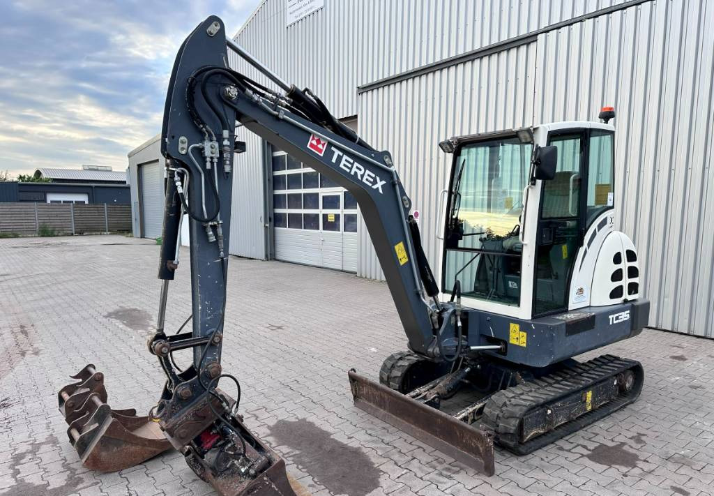 Terex TC 35 mit 3 Löffel - Мини-экскаватор: фото 3 Terex TC 35 mit 3 Löffel - Мини-экскаватор: фото 3