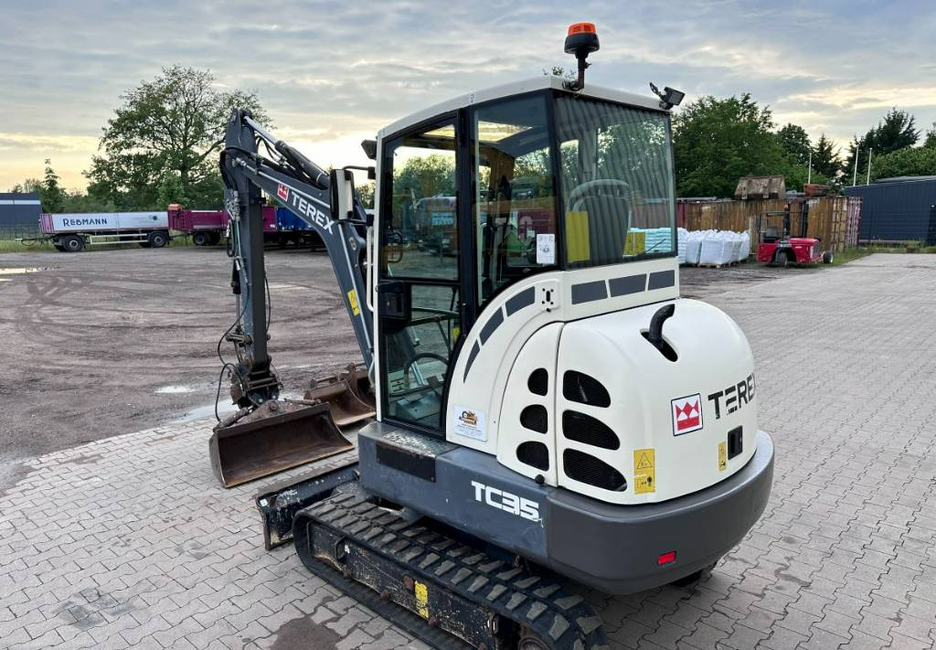 Terex TC 35 mit 3 Löffel - Мини-экскаватор: фото 5 Terex TC 35 mit 3 Löffel - Мини-экскаватор: фото 5