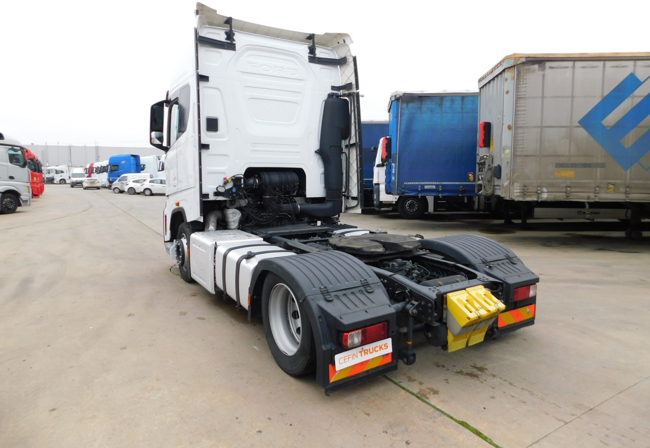 Ford F max ll 4x2 scab e6 12tx2620 - Тягач: фото 4 Ford F max ll 4x2 scab e6 12tx2620 - Тягач: фото 4