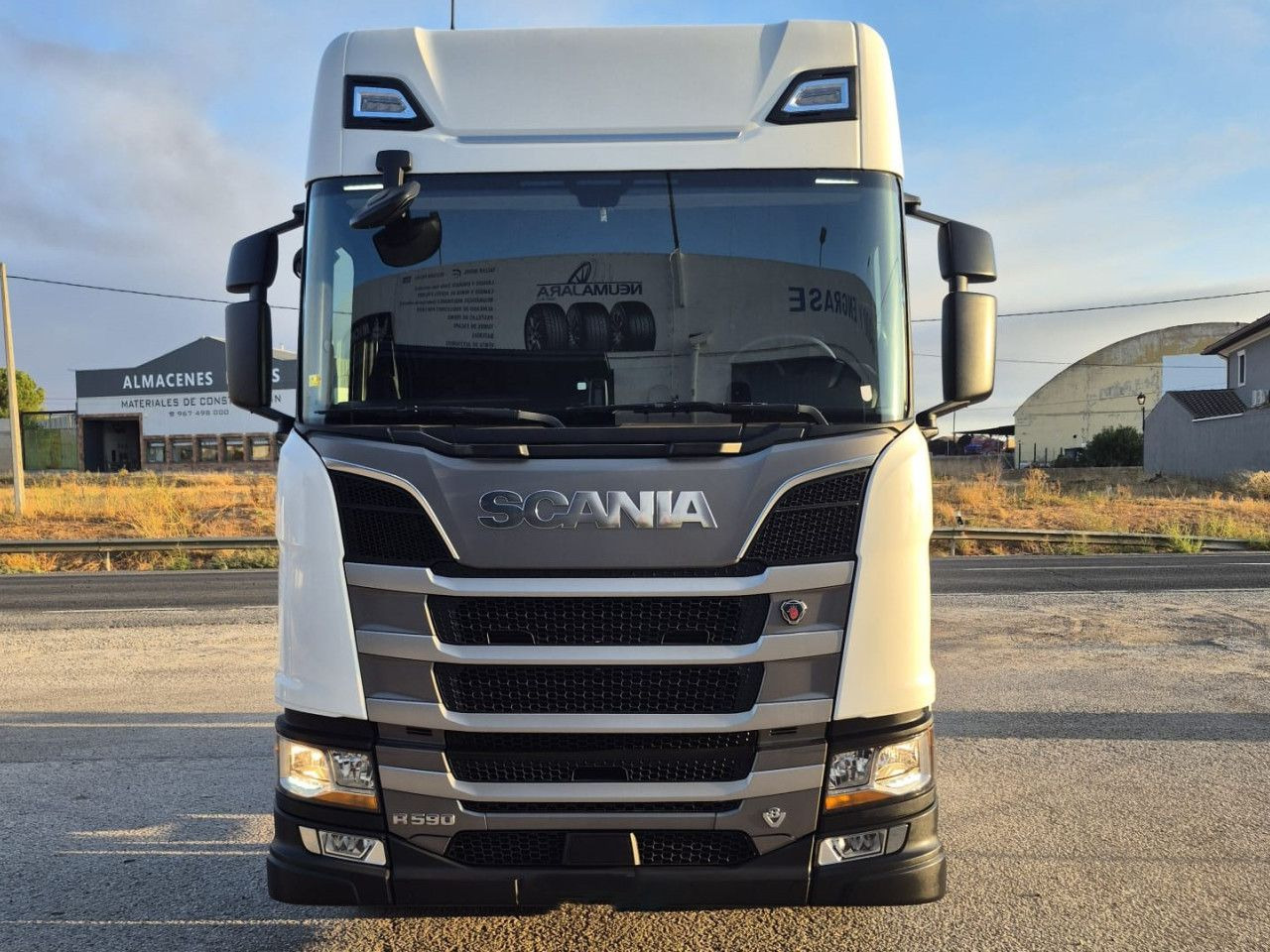 Scania R 590 - Тягач: фото 2 Scania R 590 - Тягач: фото 2