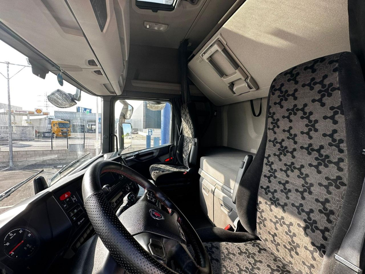 Scania S 450 - Тягач: фото 5 Scania S 450 - Тягач: фото 5