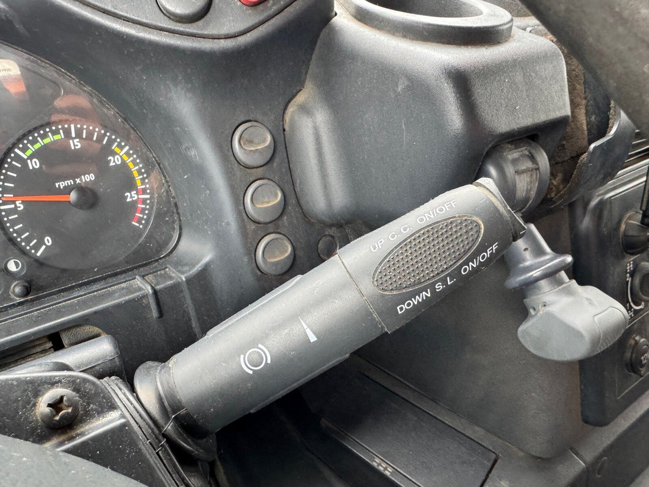 Грузовик-шасси AD260T41 6x4 AD260T41 6x4, EEV: фото 11 Грузовик-шасси AD260T41 6x4 AD260T41 6x4, EEV: фото 11