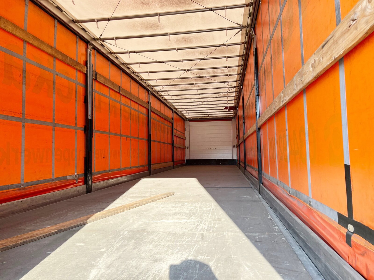 Тентованный полуприцеп Ackermann PS-F 5.3/13.5 EZG SPS PS-F 5.3/13.5 EZG SPS, Edscha-Verdeck, Lenkachse: фото 13