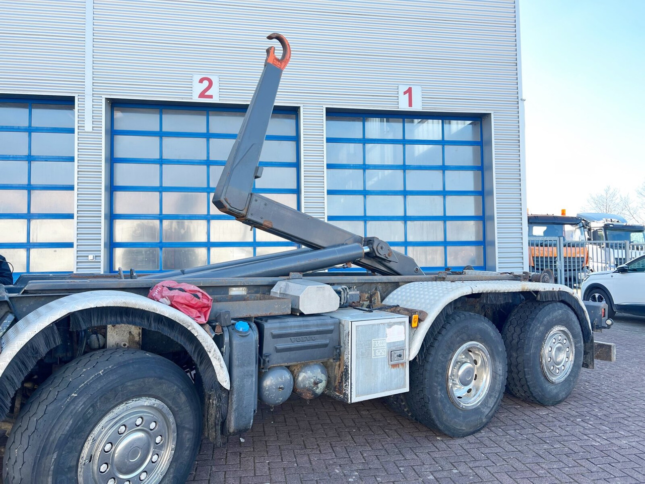 FM 460 8x2-6 FM 460 8x2-6, Lenk-/Liftachse, Kran HMF 2020-K4, Funk - Крюковой мультилифт, Автоманипулятор: фото 4 FM 460 8x2-6 FM 460 8x2-6, Lenk-/Liftachse, Kran HMF 2020-K4, Funk - Крюковой мультилифт, Автоманипулятор: фото 4