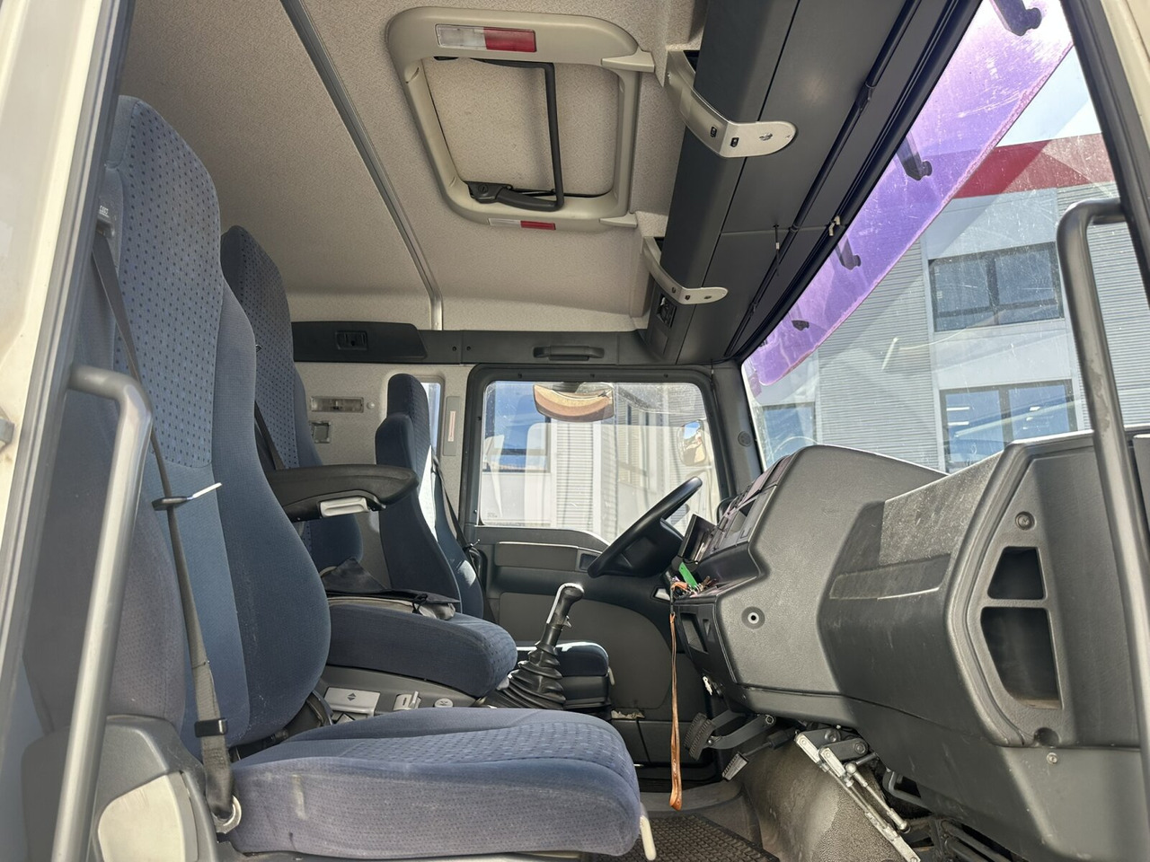 MAN TGA 18.360 LL 4x2 TGA 18.360 LL 4x2, Fahrschule - Грузовик: фото 3 MAN TGA 18.360 LL 4x2 TGA 18.360 LL 4x2, Fahrschule - Грузовик: фото 3