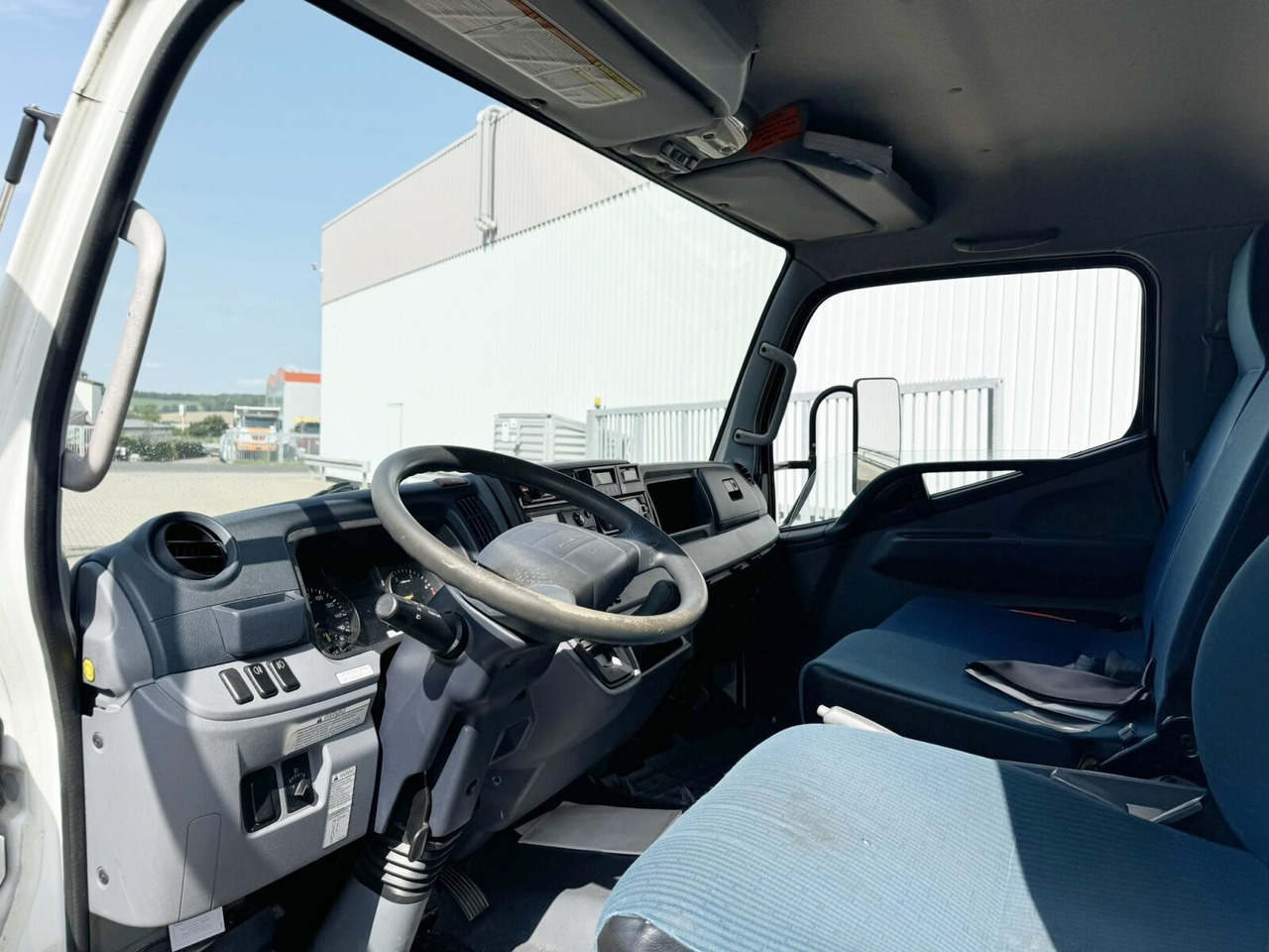 Mitsubishi Canter Fuso 7C15 4x2 Canter Fuso 7C15 4x2, Kühler, LBW - Грузовик: фото 5 Mitsubishi Canter Fuso 7C15 4x2 Canter Fuso 7C15 4x2, Kühler, LBW - Грузовик: фото 5